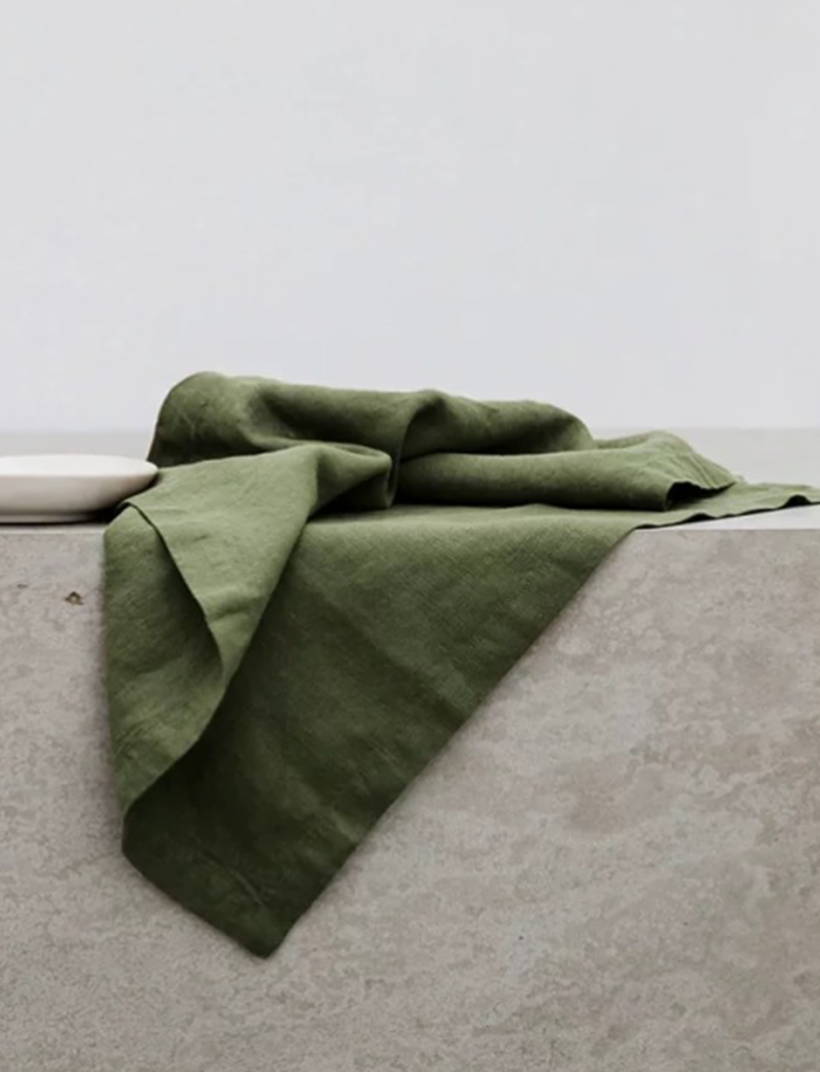 100% Linen Table Cloth & Napkin