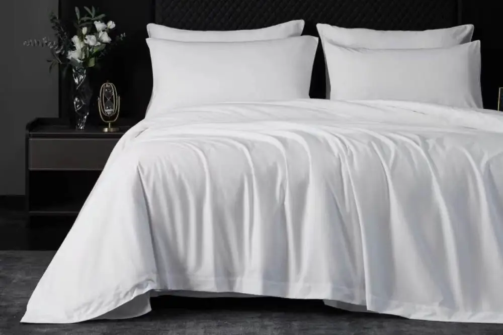 Bedding Between Seasons