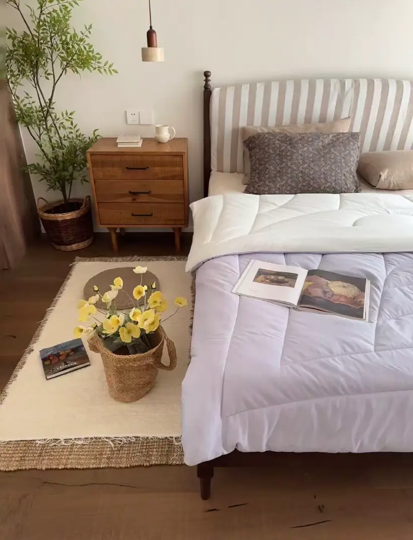 Comforters & Shams1
