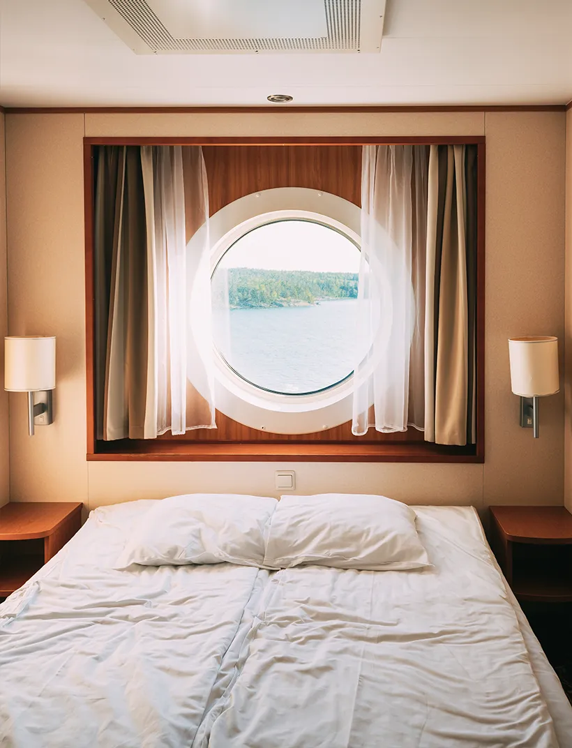 Cruise Ship Zipper Bedding