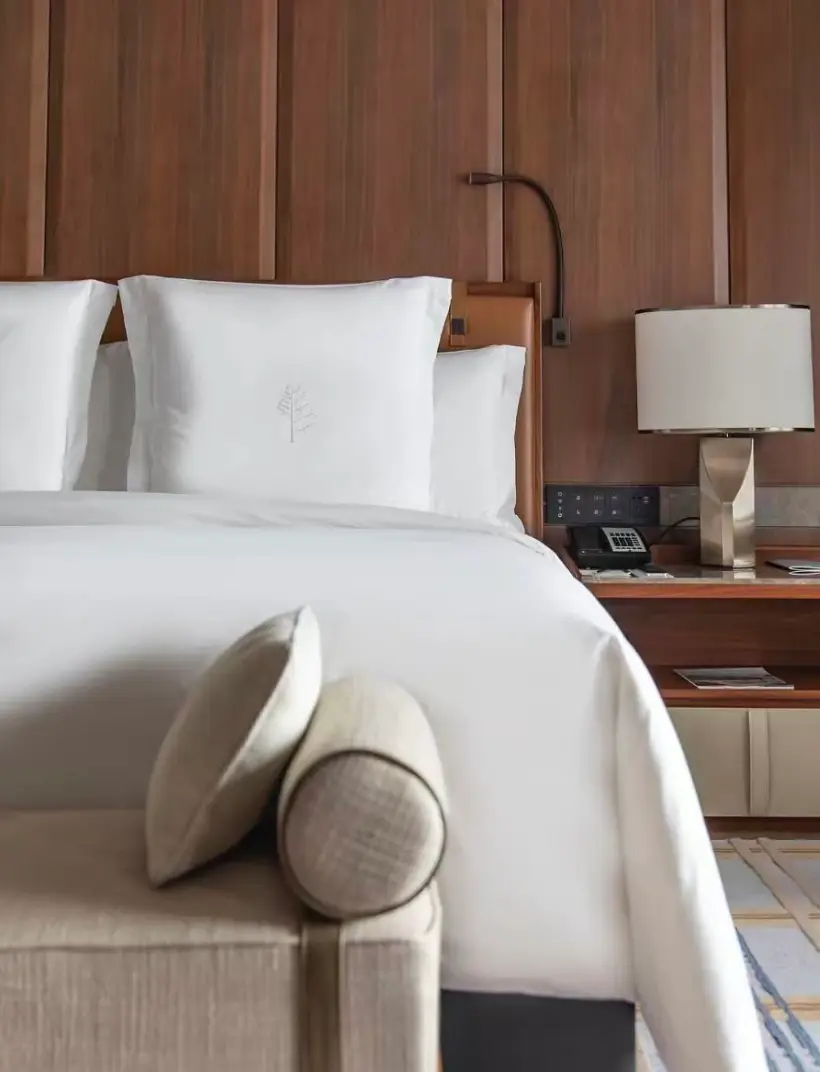 Hotel Linens